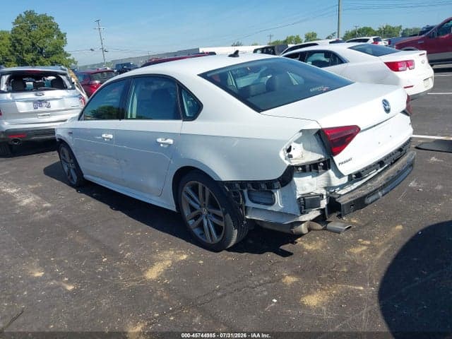 2018 VOLKSWAGEN PASSAT 2.0T R-LINE/2.0T S 3