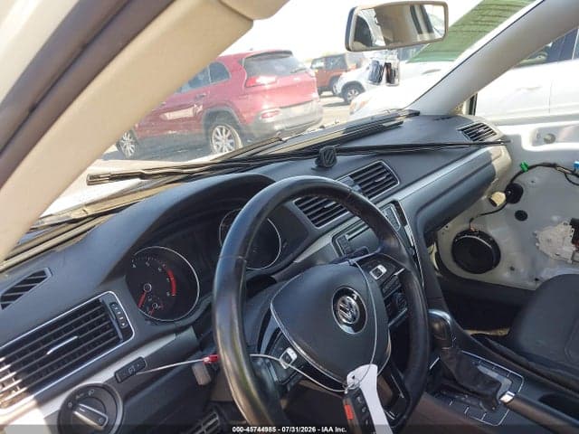 2018 VOLKSWAGEN PASSAT 2.0T R-LINE/2.0T S 10