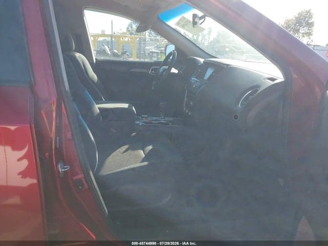2017 NISSAN PATHFINDER SV 5