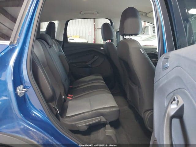 2017 FORD ESCAPE SE 8