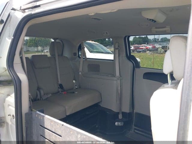2019 DODGE GRAND CARAVAN SE 8
