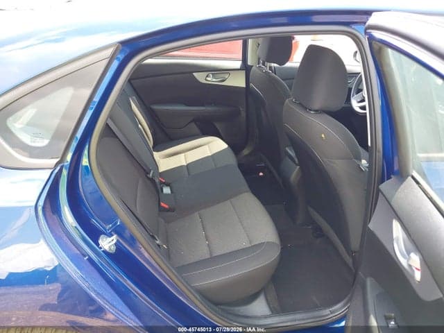 2023 KIA FORTE LXS 8
