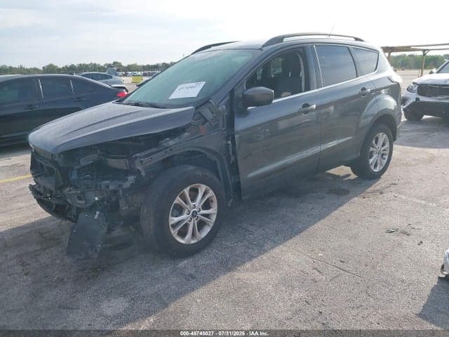 2018 FORD ESCAPE SE 2