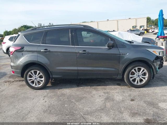 2018 FORD ESCAPE SE 14