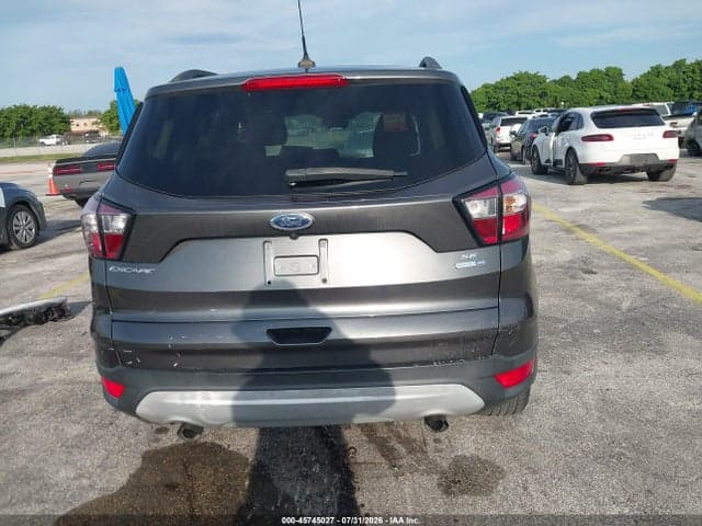 2018 FORD ESCAPE SE 17
