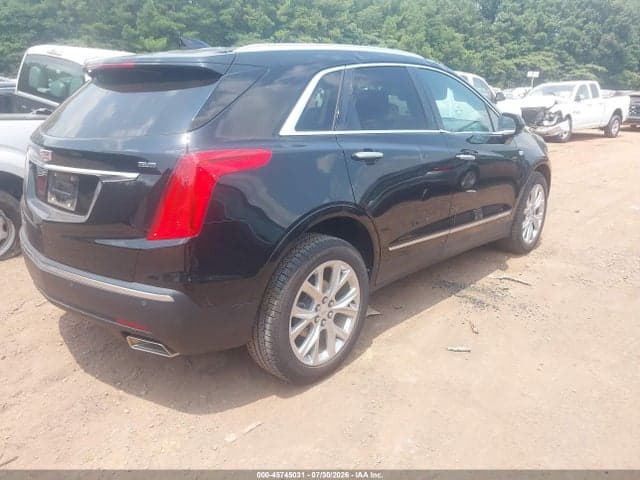 2017 CADILLAC XT5 LUXURY 4