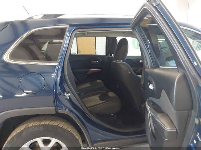 2018 JEEP CHEROKEE LATITUDE 4X4 8