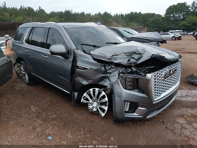 2021 GMC YUKON 4WD DENALI 1