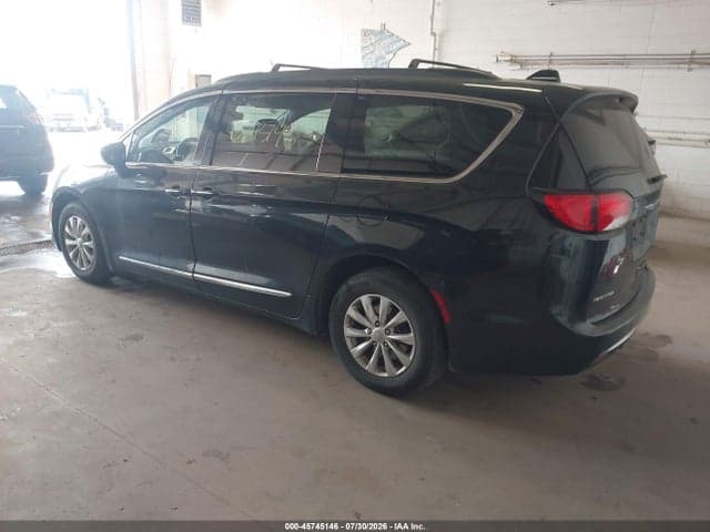 2017 CHRYSLER PACIFICA TOURING-L 3