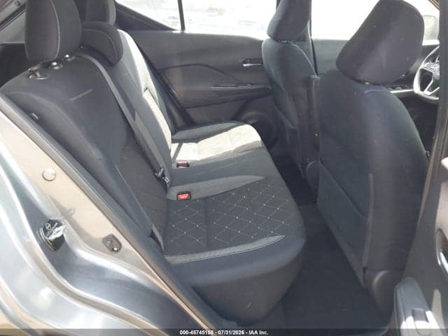 2018 NISSAN KICKS SV 8