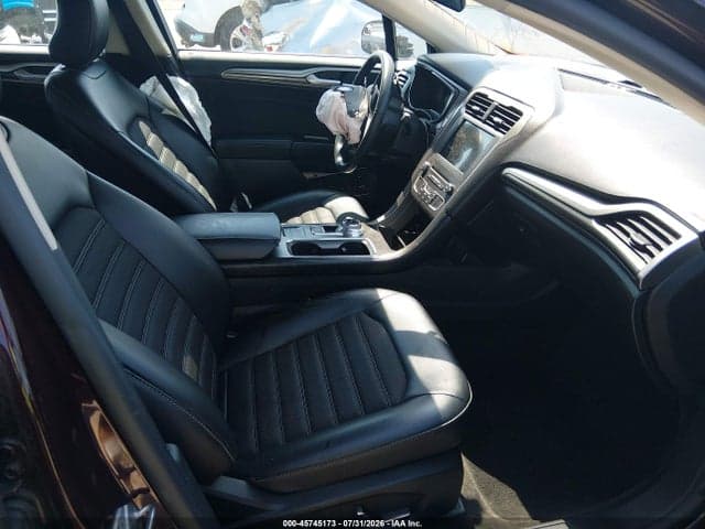 2017 FORD FUSION SE 5