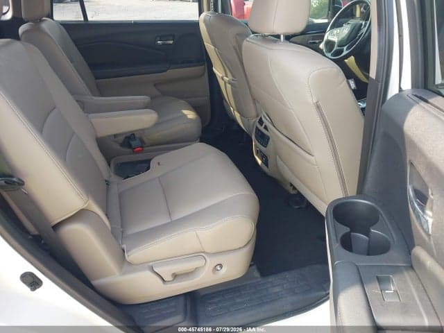 2019 HONDA PILOT TOURING 8