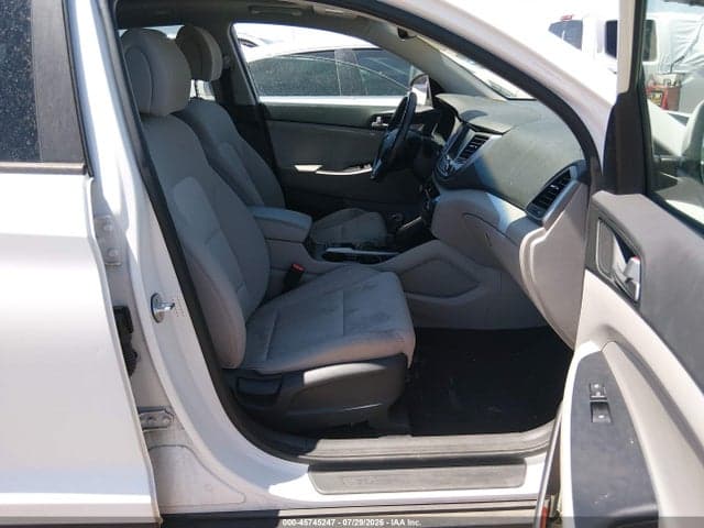 2018 HYUNDAI TUCSON VALUE 5