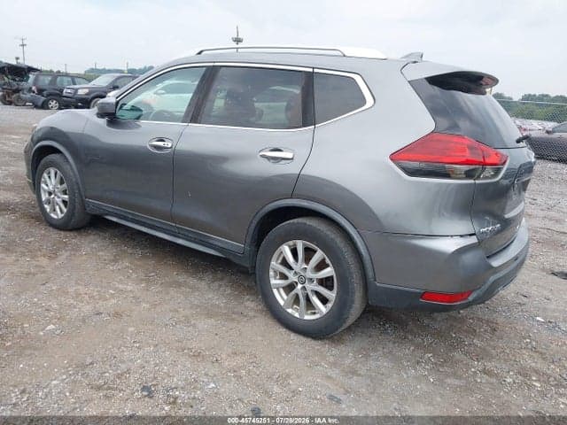 2018 NISSAN ROGUE SV 3