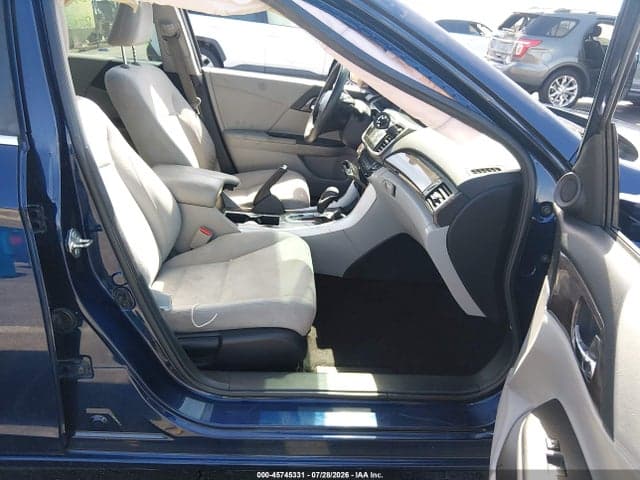 2017 HONDA ACCORD EX 5