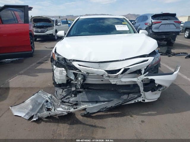 2022 TOYOTA CAMRY SE 6