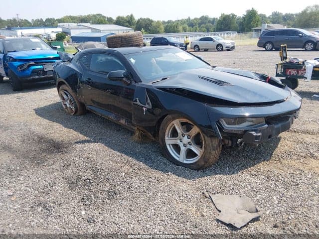 2017 CHEVROLET CAMARO 1LS 1