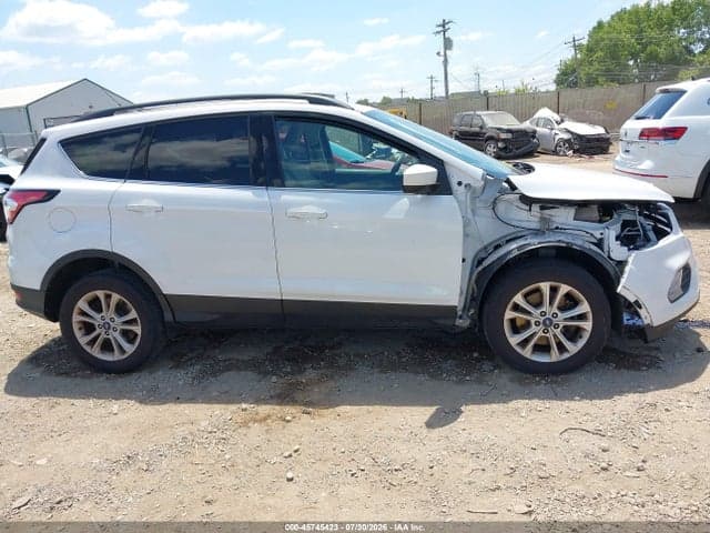 2018 FORD ESCAPE SE 14