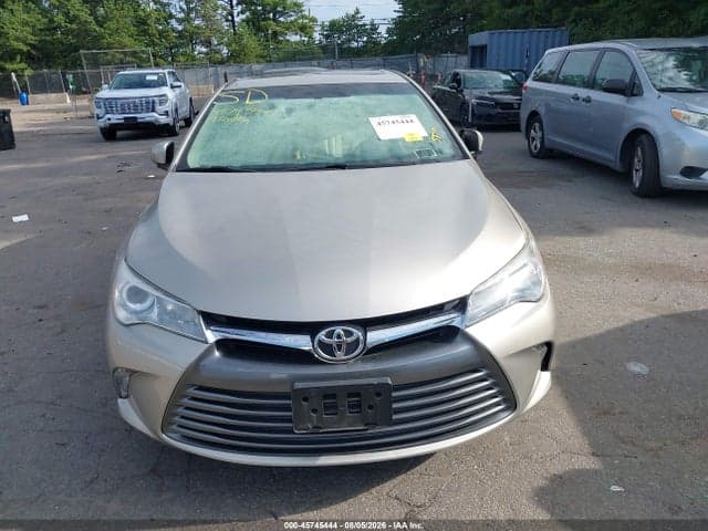 2017 TOYOTA CAMRY XLE 12