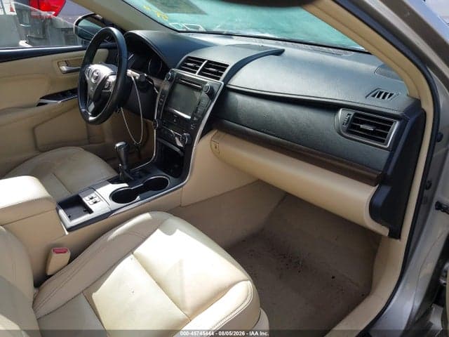 2017 TOYOTA CAMRY XLE 5