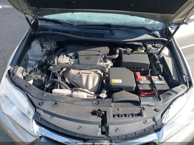 2017 TOYOTA CAMRY XLE 10