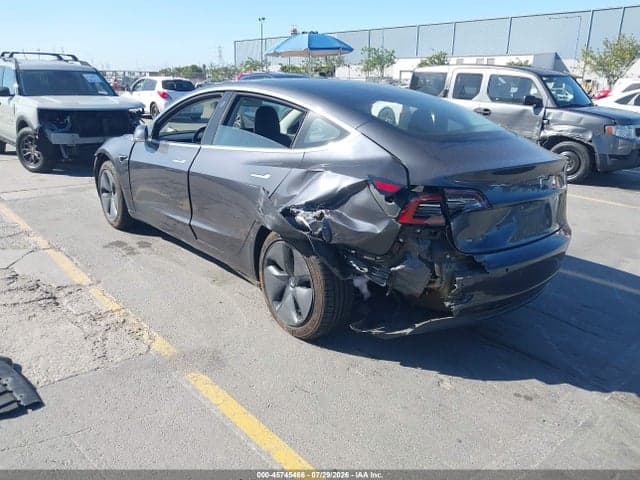 2018 TESLA MODEL 3 3