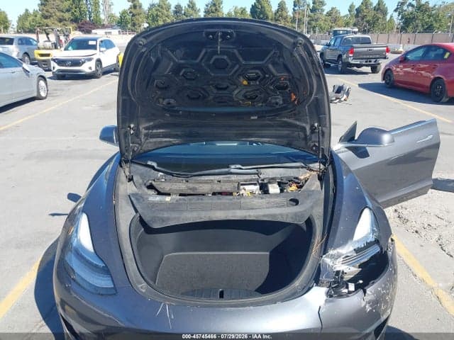 2018 TESLA MODEL 3 10