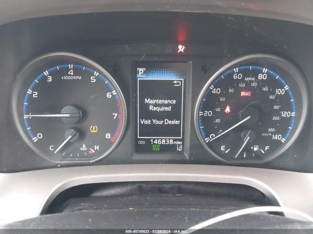 2017 TOYOTA RAV4 XLE 7