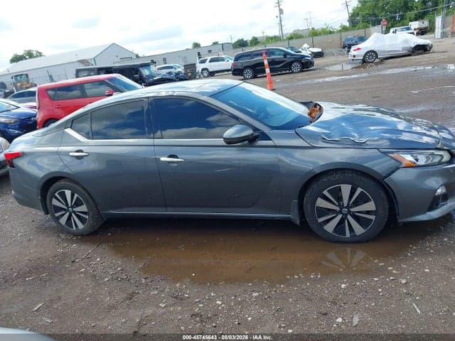 2019 NISSAN ALTIMA 2.5 SV 13