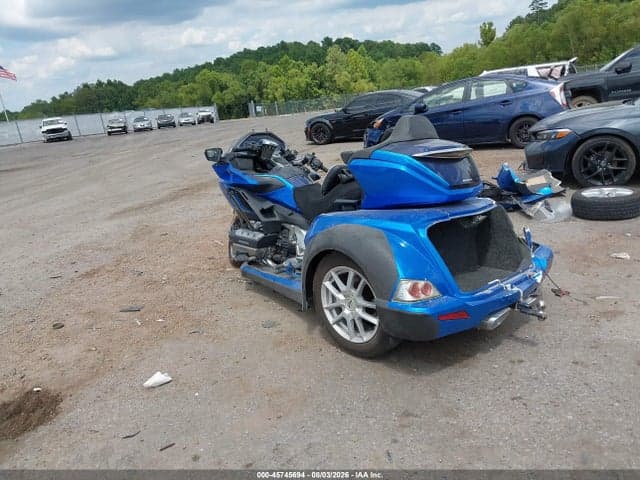 2022 HONDA GL1800 D 3