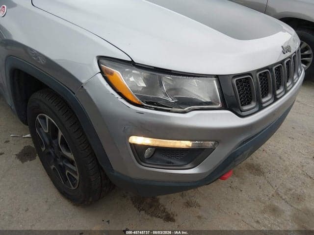 2019 JEEP COMPASS TRAILHAWK 4X4 17