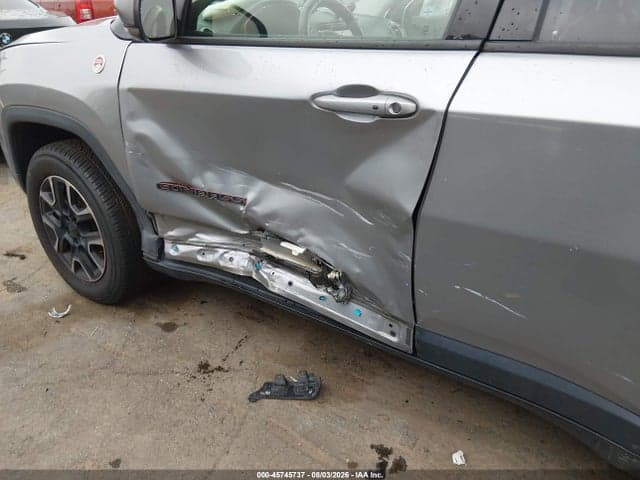 2019 JEEP COMPASS TRAILHAWK 4X4 6