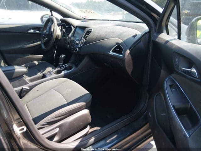 2018 CHEVROLET CRUZE LT AUTO 5