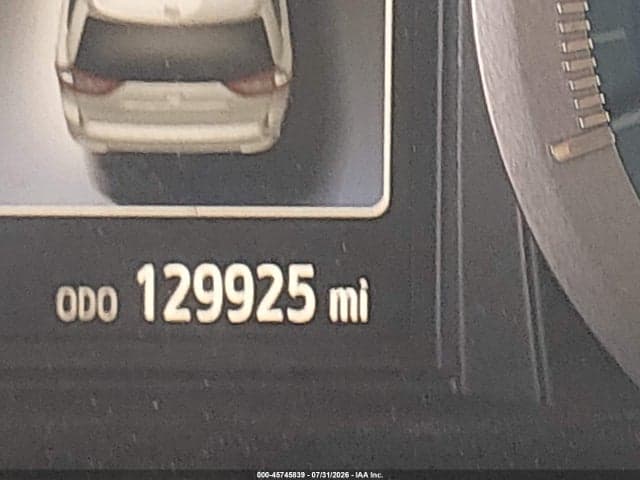 2019 TOYOTA SIENNA XLE 8 PASSENGER 15