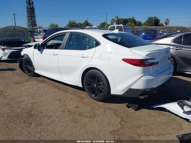 2026 TOYOTA CAMRY SE 3