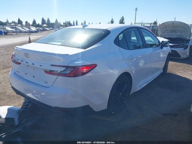 2026 TOYOTA CAMRY SE 4