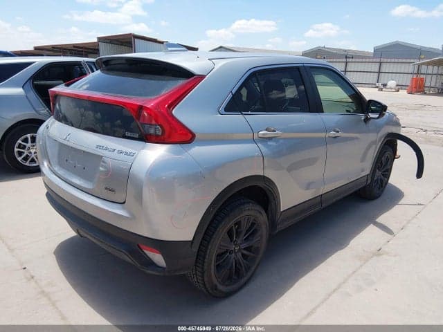 2018 MITSUBISHI ECLIPSE CROSS LE 4