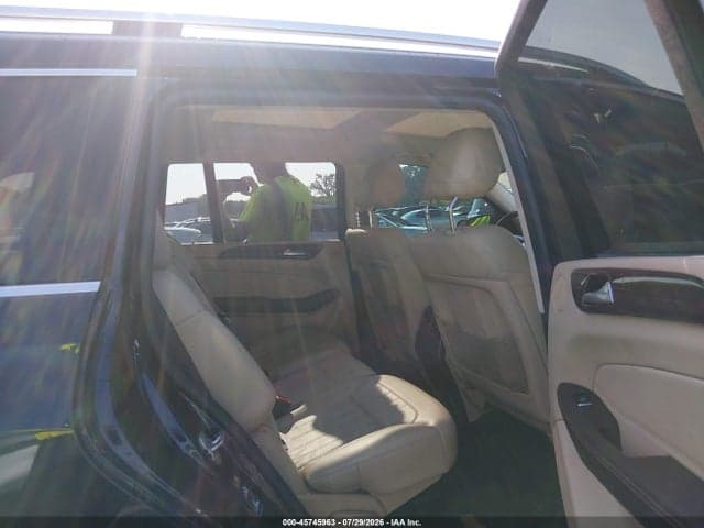 2017 MERCEDES-BENZ GLS 450 4MATIC 8