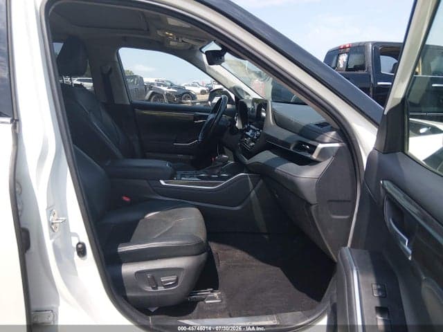 2020 TOYOTA HIGHLANDER LIMITED 1