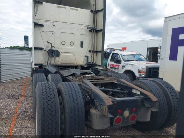2019 INTERNATIONAL LT 14