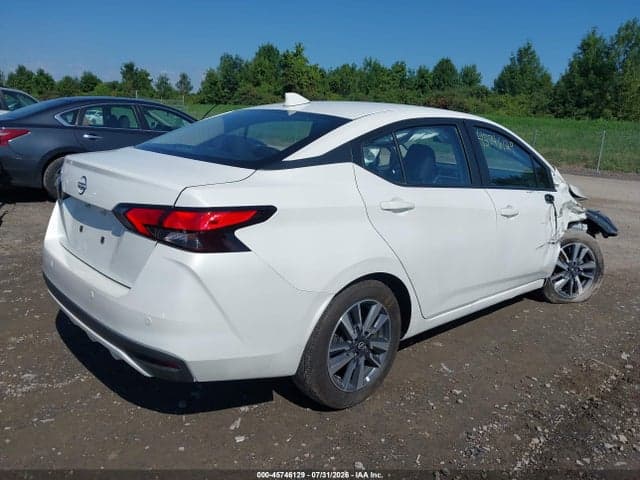 2025 NISSAN VERSA 1.6 SV 4