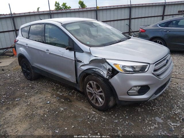 2019 FORD ESCAPE SE 1