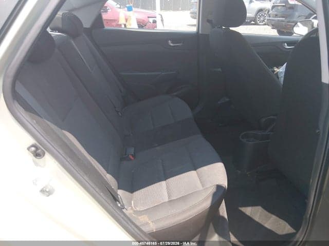 2020 HYUNDAI ACCENT SE 8
