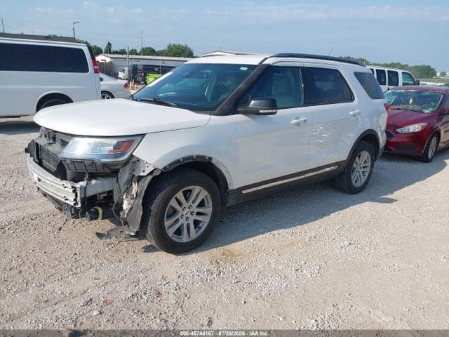2018 FORD EXPLORER XLT 2
