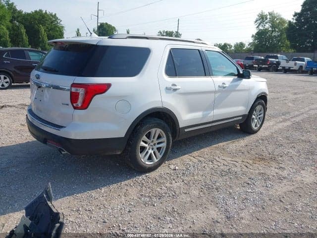 2018 FORD EXPLORER XLT 4