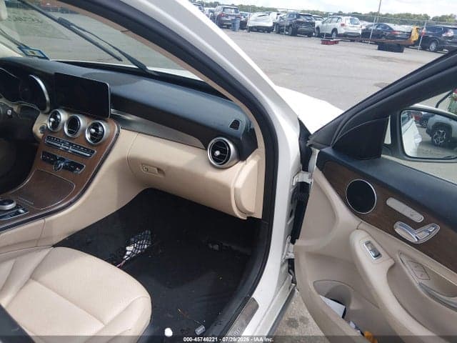 2020 MERCEDES-BENZ C 300 4MATIC 5