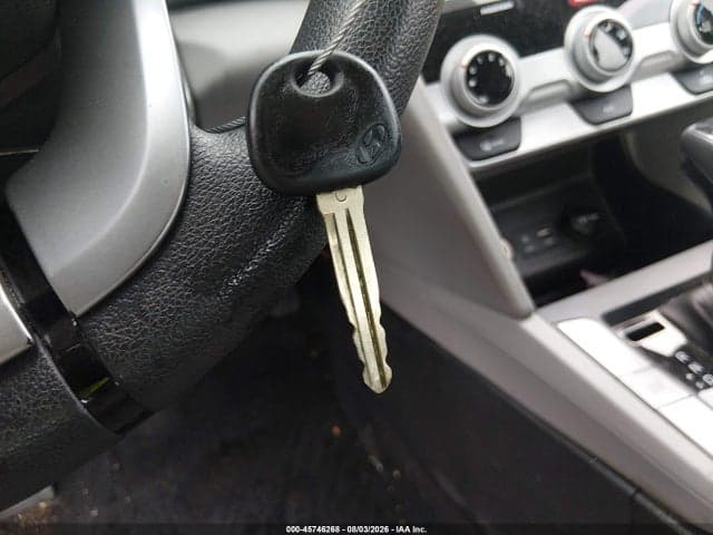 2019 HYUNDAI ELANTRA SE 11