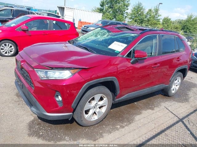 2019 TOYOTA RAV4 XLE 14