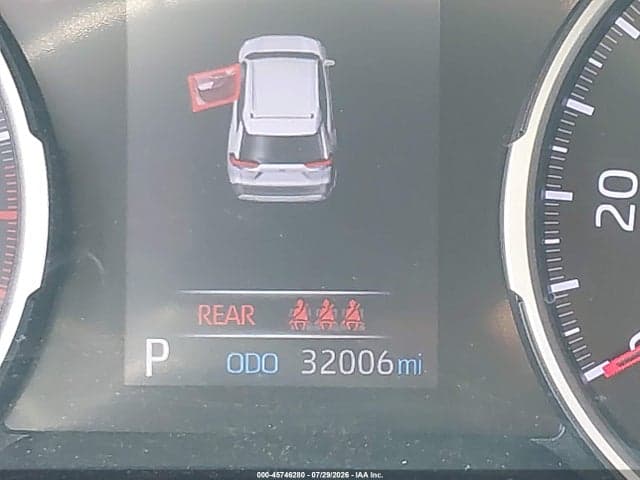 2019 TOYOTA RAV4 XLE 15