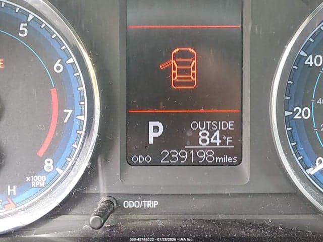 2017 TOYOTA COROLLA LE 15